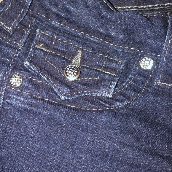 TRUE RELIGION JEANS. - Picture 3 of 5